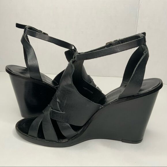 POUR la Victoire‎ leather wedge sandals. - Picture 6 of 12